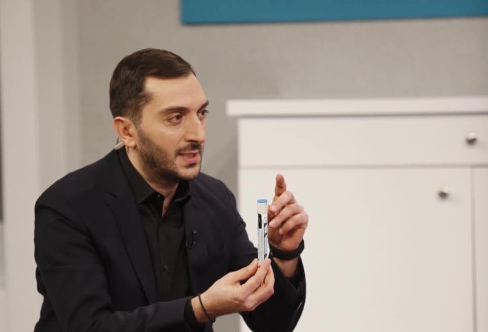 Frontnews image description