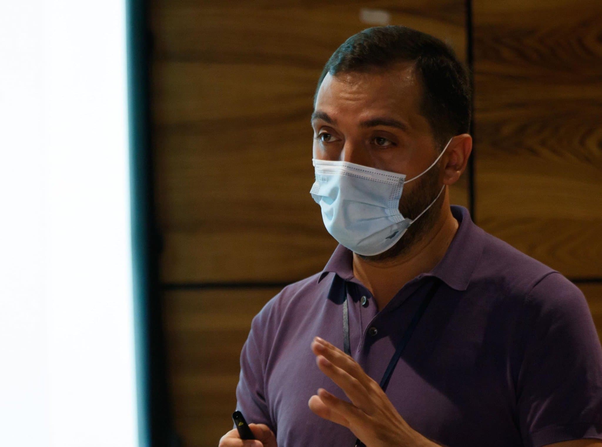 Frontnews image description