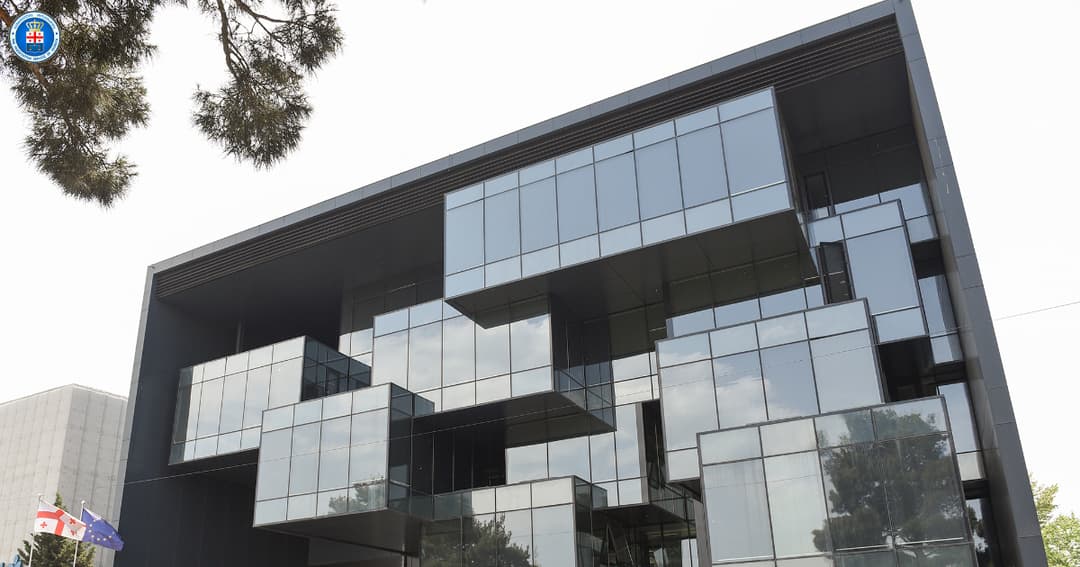 პროკურატურამ მეუღლის მიმართ განხორციელებული ძალადობის ფაქტზე ერთ პირს ბრალდება წარუდგინა