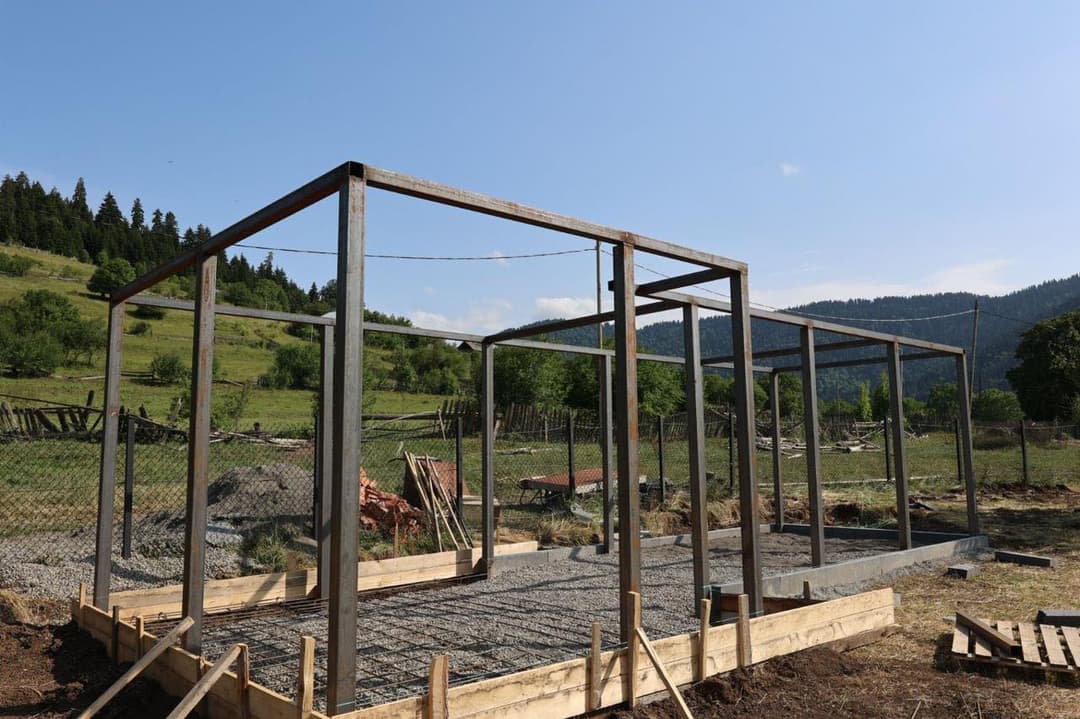 დაბა ბაკურიანის თემში ინფრასტრუქტურული პროექტების განხორციელება მიმდინარეობს