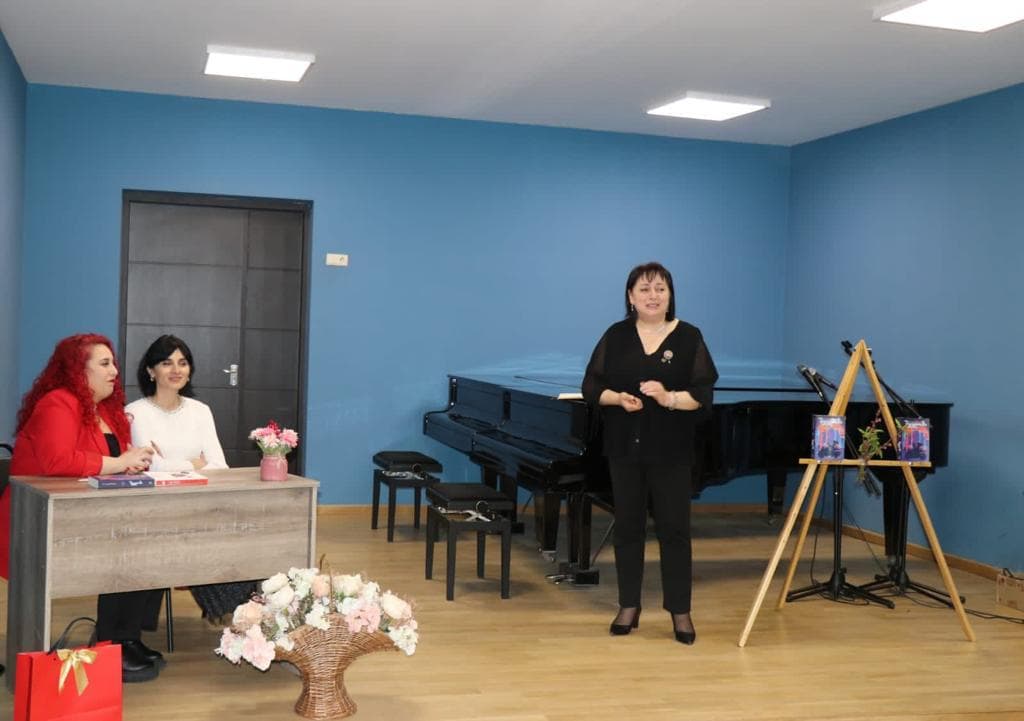 საბიბლიოთეკო კვირეულის ფარგლებში, ბორჯომში მწერალ ნათია ჯაგოდნიშვილის წიგნის განხილვა გაიმართა