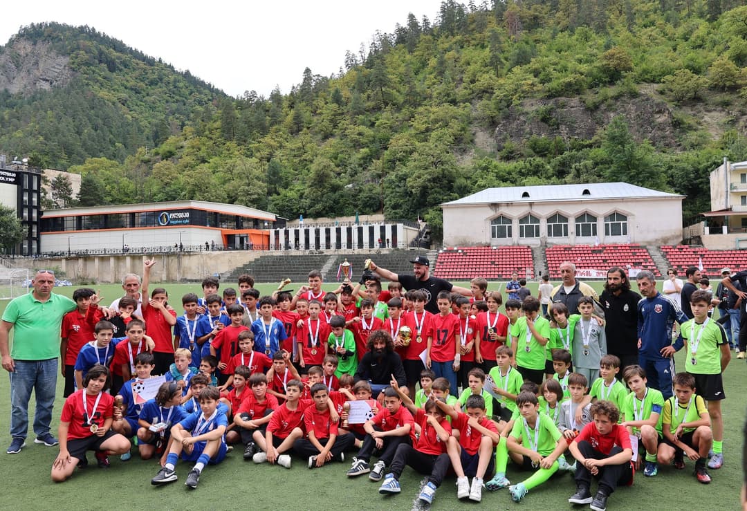 ბორჯომში ფეხბურთში ჯუნგლი ქართველიშვილის სახელობის ტურნირის ფინალი გაიმართა