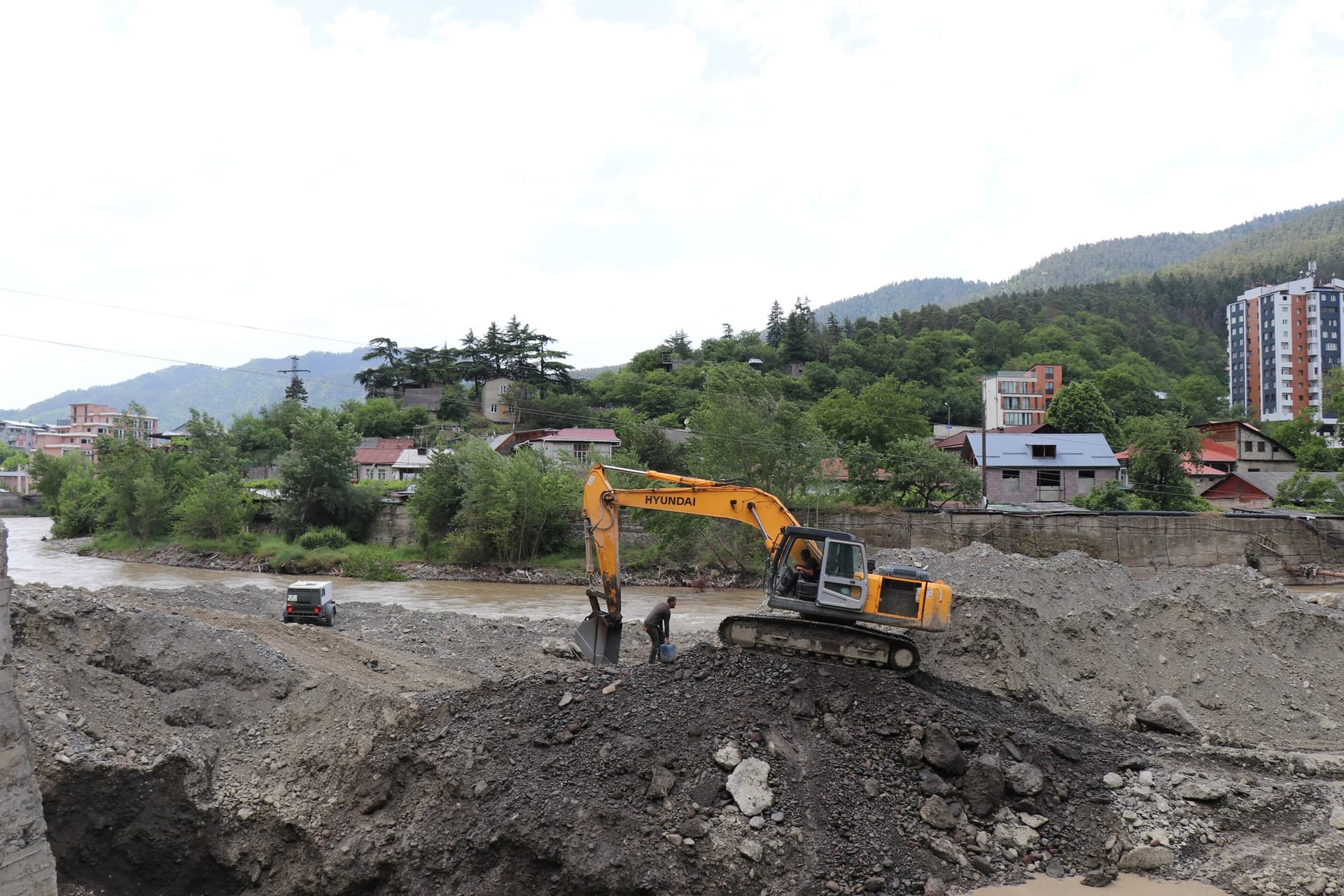 Frontnews image description