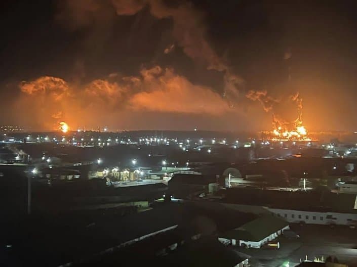 Frontnews image description