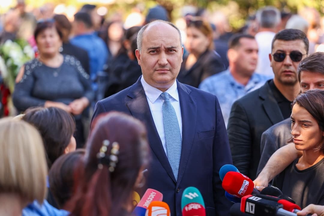 ჯუანშერ ბურჭულაძე – ვის უგზავნით გზავნილს, რომ ქართული ჯარი სუსტია? არ არის ასეთი რეალობა