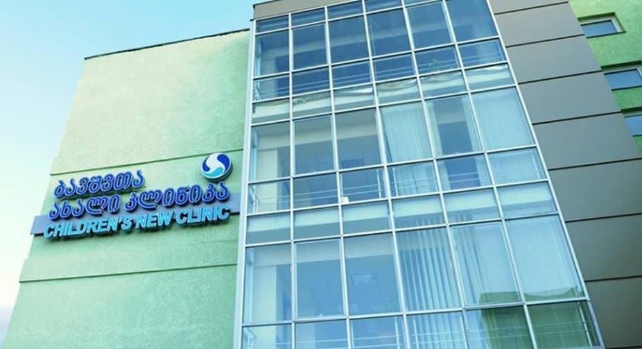 ციციშვილის კლინიკაში 100-მდე კოვიდინფიცირებული მკურნალობს, მათ შორის ორი მესამედი ბავშვია