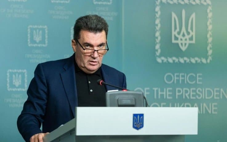 უკრაინამ ქვეყნის მთელი ტერიტორიაზე საგანგებო მდგომარეობა გამოაცხადა