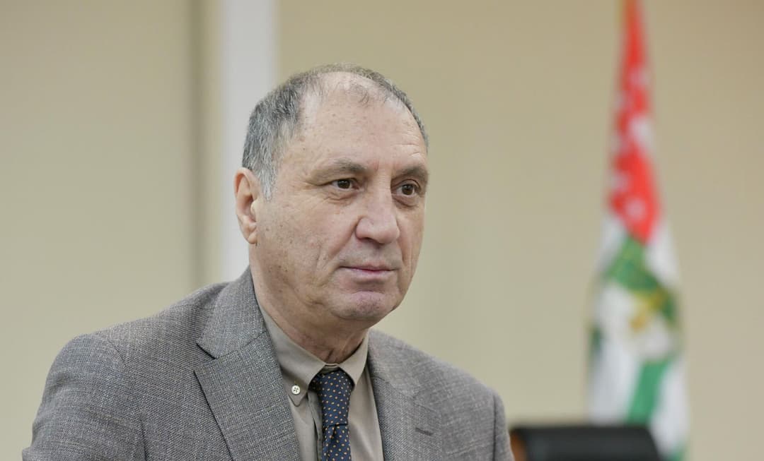 შამბა – ცარიელი სიტყვებია, ალბათ, სურთ აჩვენონ, რამდენად კონსტრუქციულები და დემოკრატიულები არიან