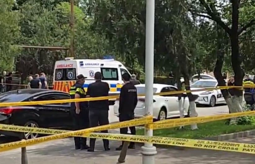 რუსთავში ორი ადამიანი მოკლეს