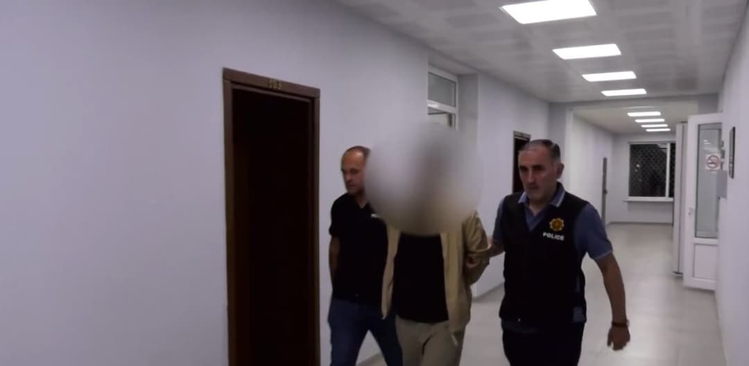 ბათუმში ყაჩაღობის ბრალდებით ერთი პირი დააკავეს