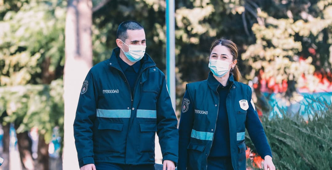 მართლწესრიგის ოფიცრის ინსტიტუტი მთელი თბილისის მასშტაბით ამოქმედდა