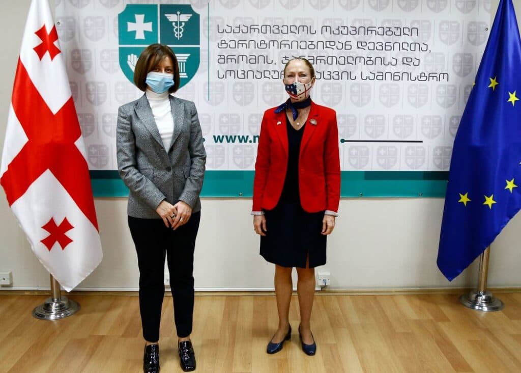 Frontnews image description