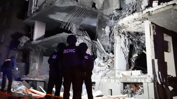 Frontnews image description