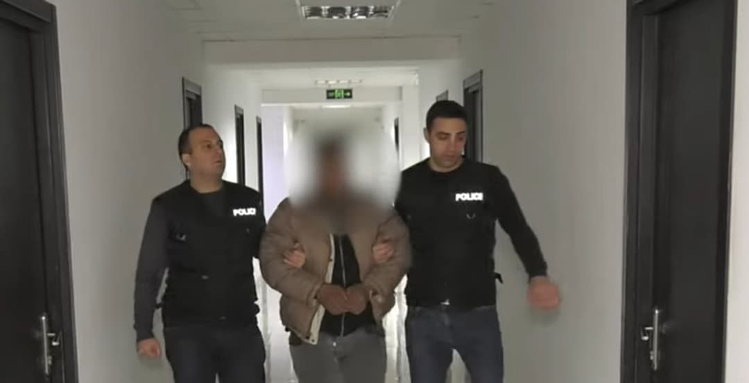 თბილისში ცოლ-ქმრის განზრახ მკვლელობის ბრალდებით უცხო ქვეყნის მოქალაქე დააკავეს