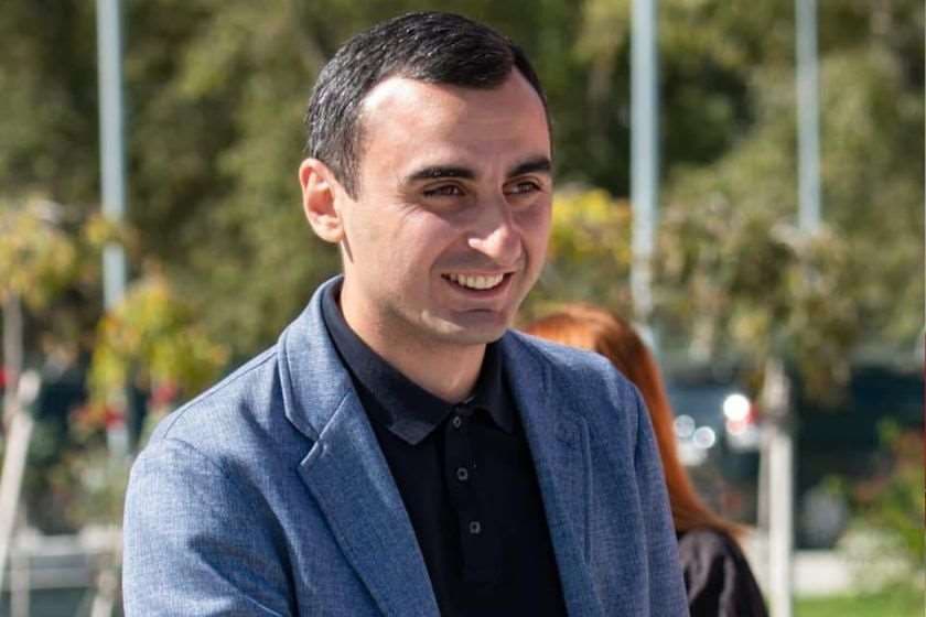 Frontnews image description