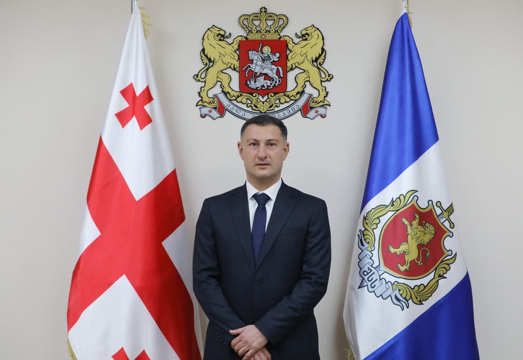 რაჭა-ლეჩხუმისა და ქვემო სვანეთის პოლიციის დეპარტამენტს ლევან დარახველიძე უხელმძღვანელებს