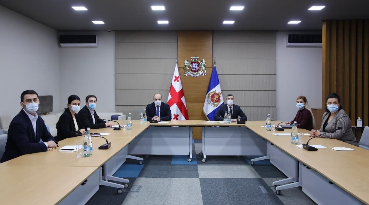 Frontnews image description