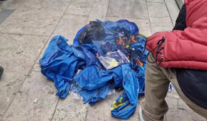 Georgian Interior Minister vows to identify, fine far-right activists burning parliament’s EU flag