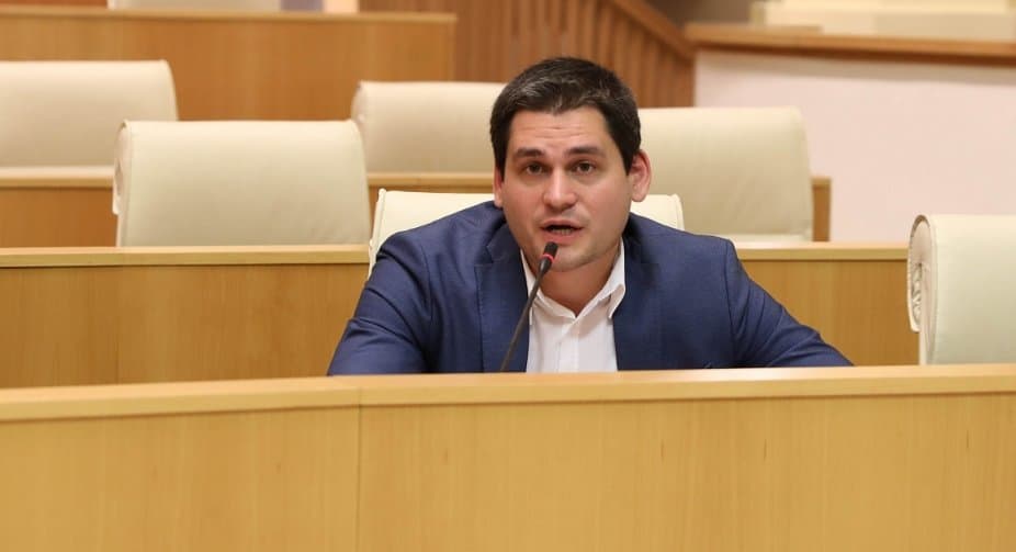 მიხეილ დაუშვილი – “ქართულ ოცნებას” მივმართავ, არ გაბედოს მუნიციპალური ბიუჯეტების დამტკიცება ახალი საკრებულოების შეკრებამდე