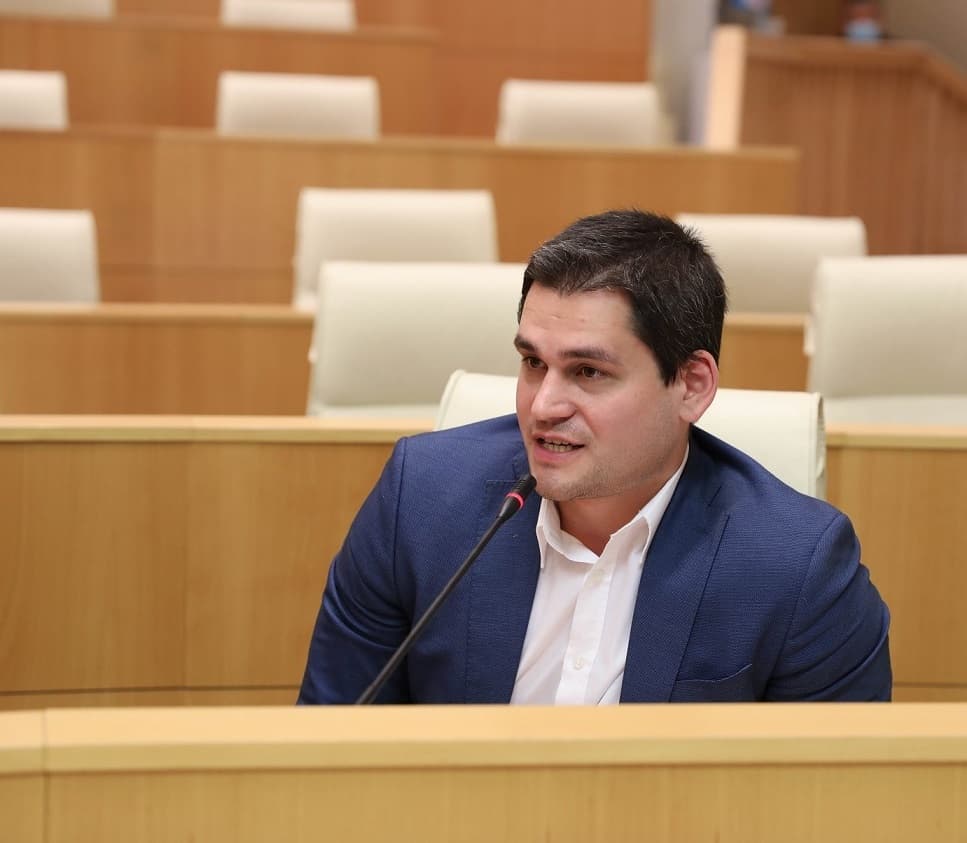 მიხეილ დაუშვილი – ღმერთმა უწყის რაზე ლაპარაკობენ, რაზე ვაჭრობენ და ვისი ხმებით ვაჭრობენ