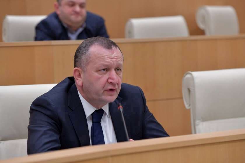 დავით ჭიჭინაძე – მთავარი ფიგურა ივანიშვილია და სწორედ მასზე უნდა გავიდეს სანქციების ხაზი