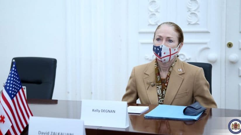 Frontnews image description