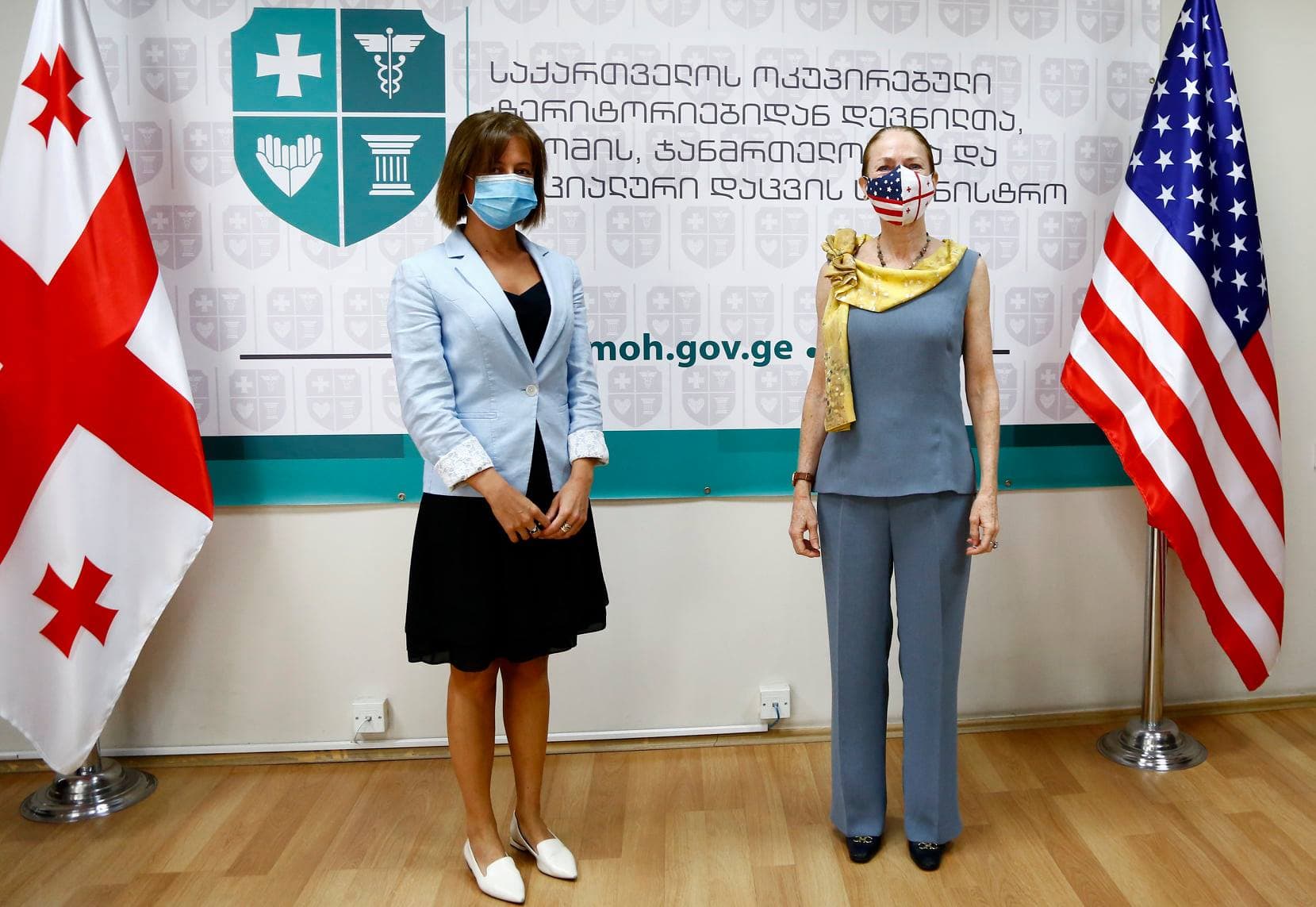 Frontnews image description