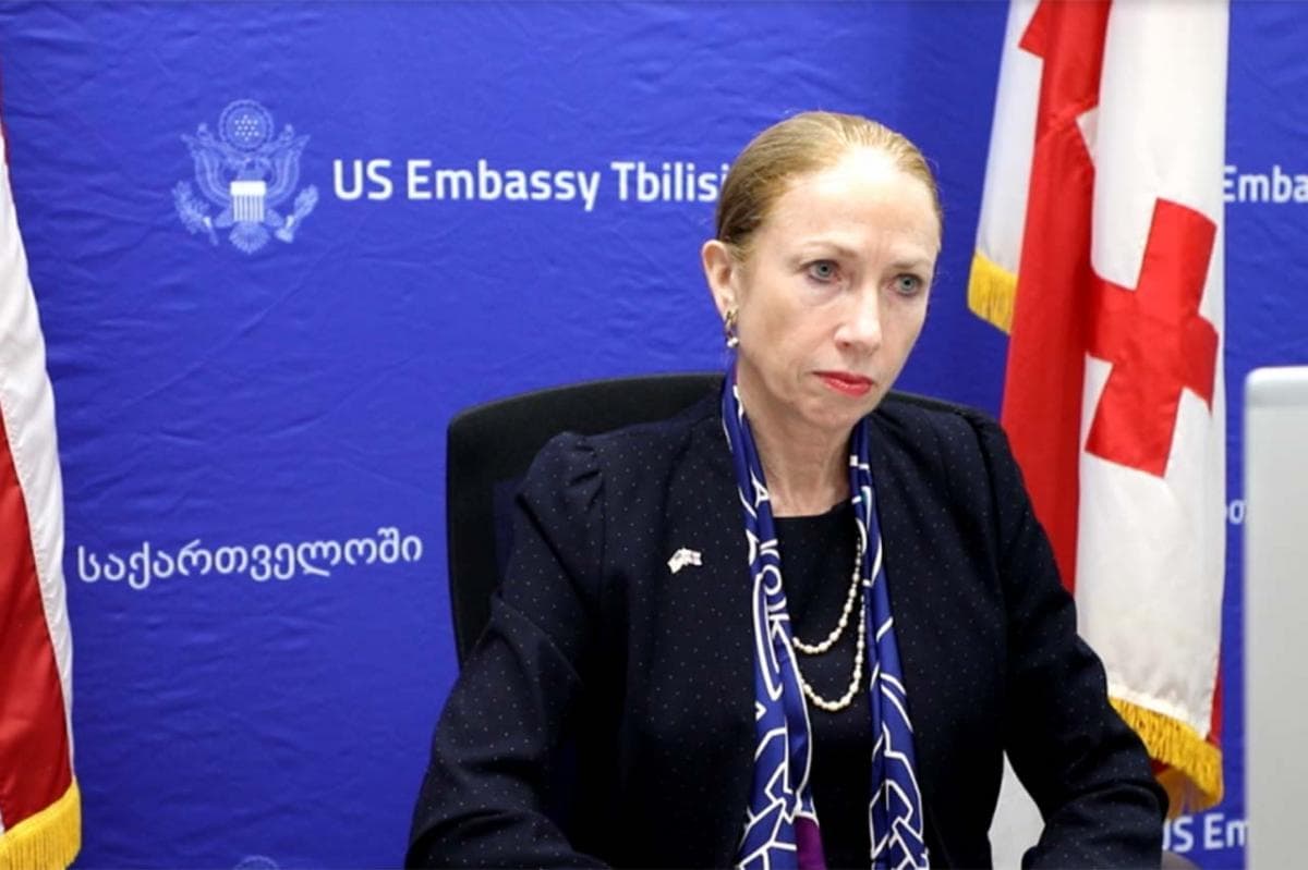 Frontnews image description