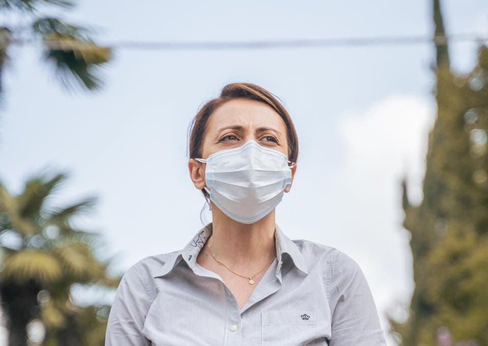 Frontnews image description