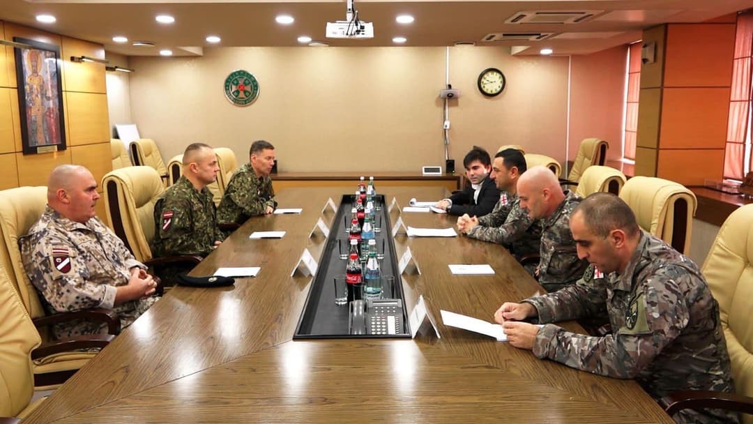 საქართველოს თავდაცვის ძალების მეთაურმა ლატვიის ეროვნული გვარდიის მეთაურს უმასპინძლა