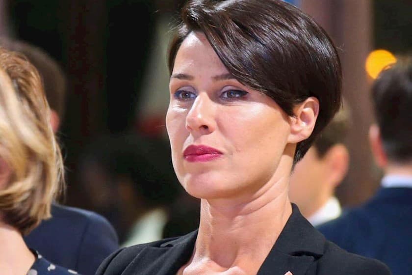 Frontnews image description