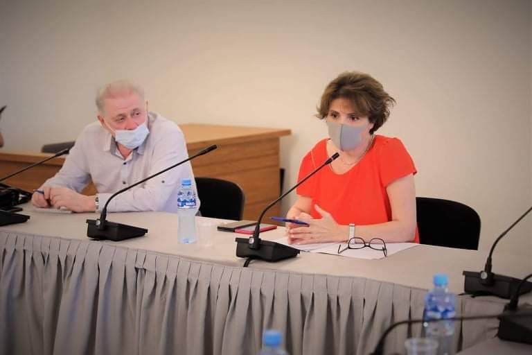 Frontnews image description