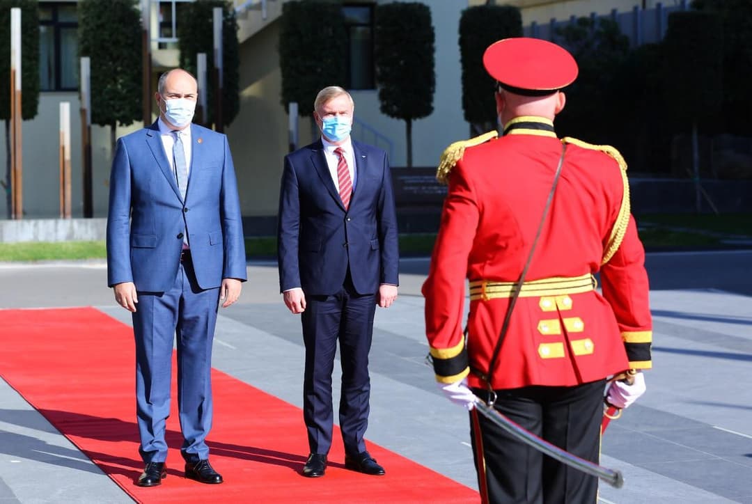 საქართველოს თავდაცვის მინისტრმა ესტონელ კოლეგას უმასპინძლა