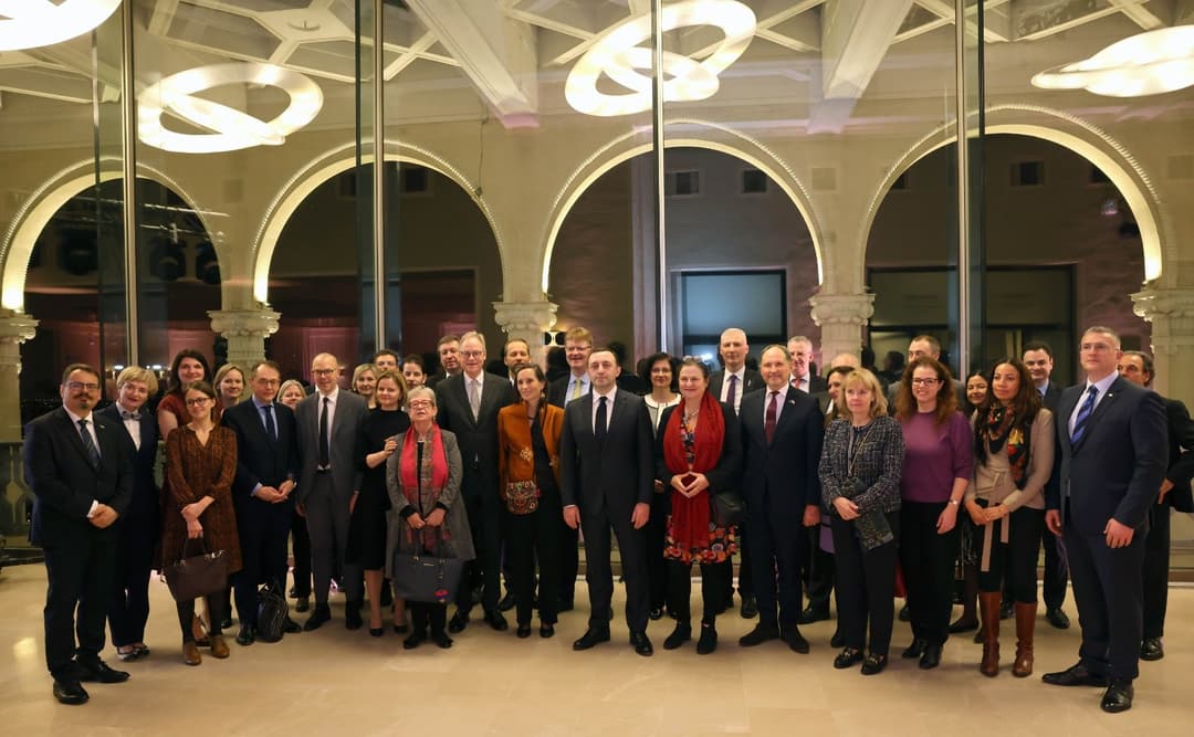 Georgian PM hosts EU diplomats amid turmoil over now shelved foreign agents bill