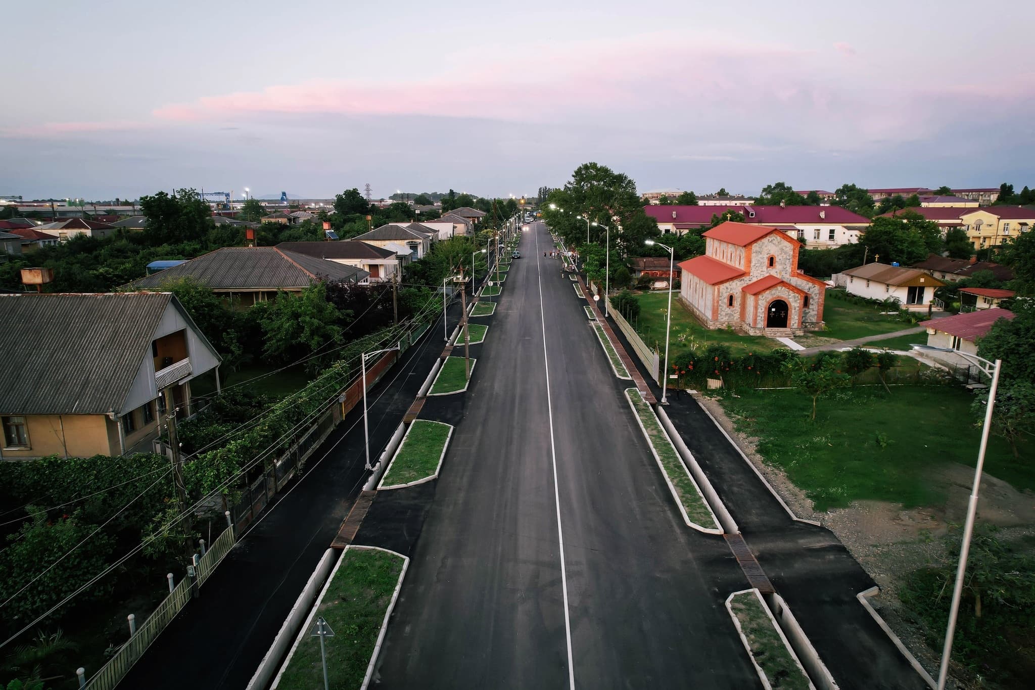 Frontnews image description