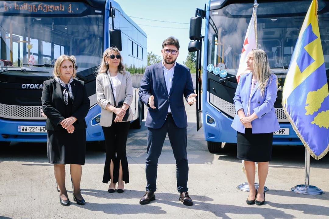 ფოთში ქალების ავტობუსის მძღოლებად მომზადების ახალი პროგრამა დაიწყო