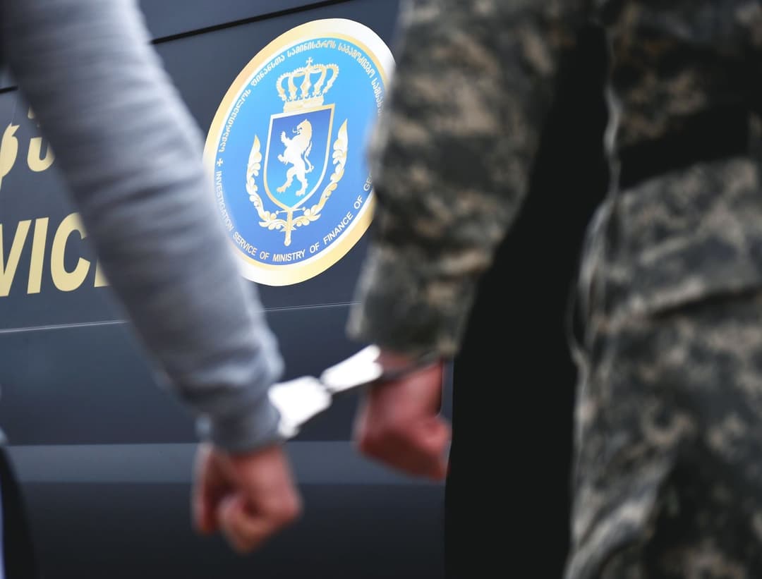 განსაკუთრებით დიდი ოდენობით გადასახადისათვის განზრახ თავის არიდების ფაქტზე ერთი პირი დააკავეს