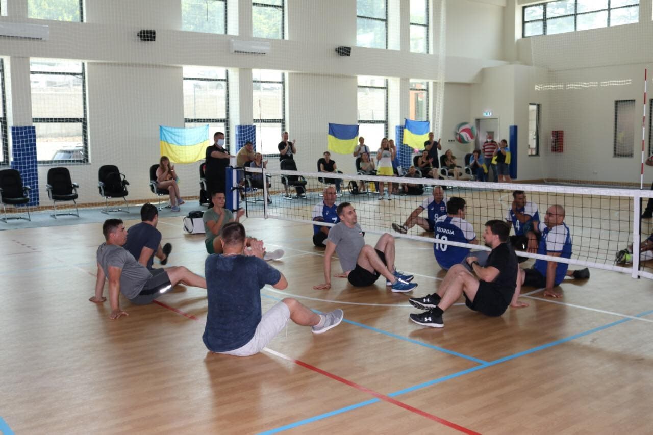 Frontnews image description