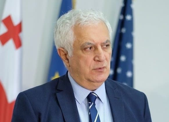 ამირან გამყრელიძე – მამებისა და შვილების ბრძოლაში ყოველთვის შვილები იმარჯვებენ და ასეც უნდა იყოს, ისე განვითარება ვერ იქნება