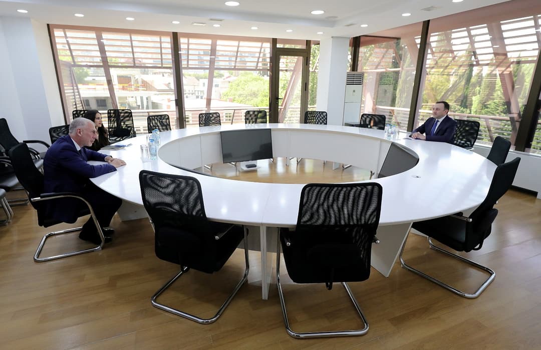 ირაკლი ღარიბაშვილი იტალიის ელჩს შეხვდა