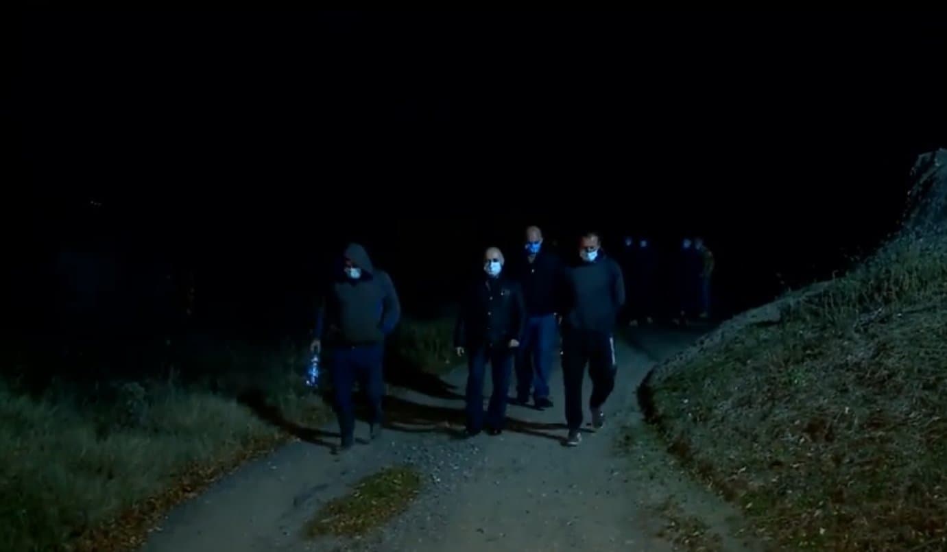 Frontnews image description