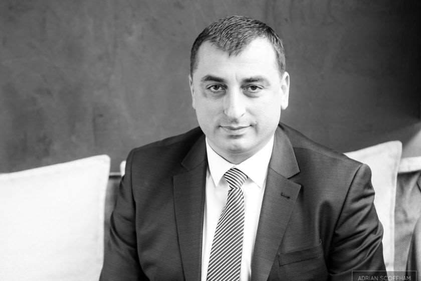 Frontnews image description