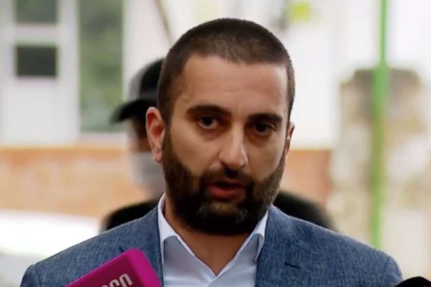 ადვოკატი – ეს სჭირდებათ იმისთვის, რომ მერე იძულებით აღსრულება დაიწყონ და დაყადაღდეს “ფორმულას” ის წილი, რომელსაც კეზერაშვილი ფლობს