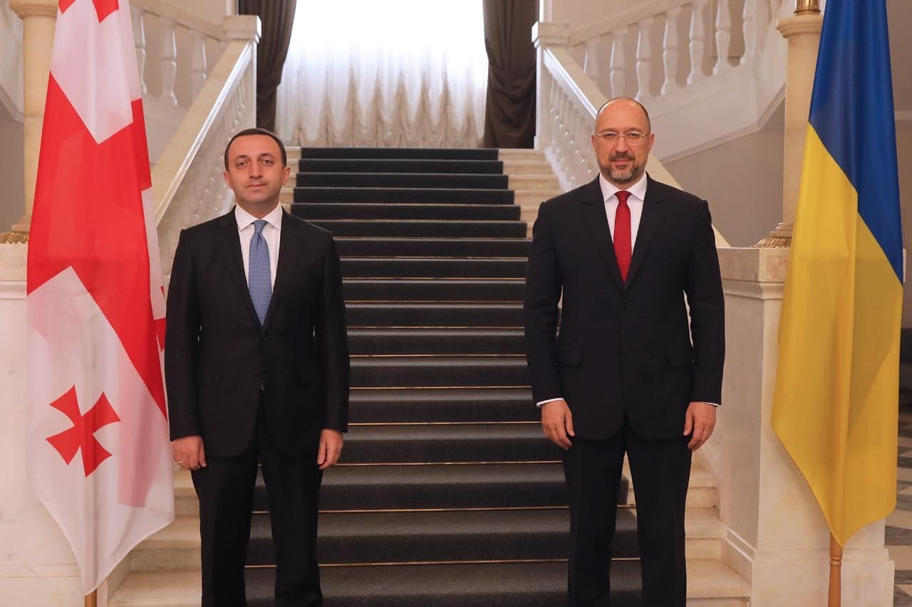 Frontnews image description