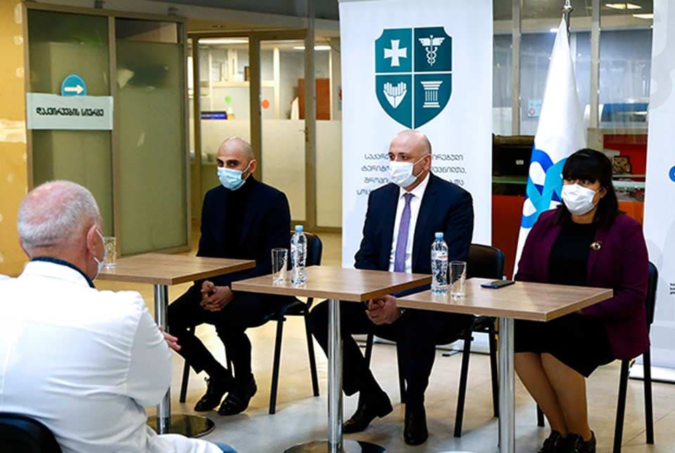 ჯანდაცვის მინისტრის მოადგილედ ილია ღუდუშაური დაინიშნა