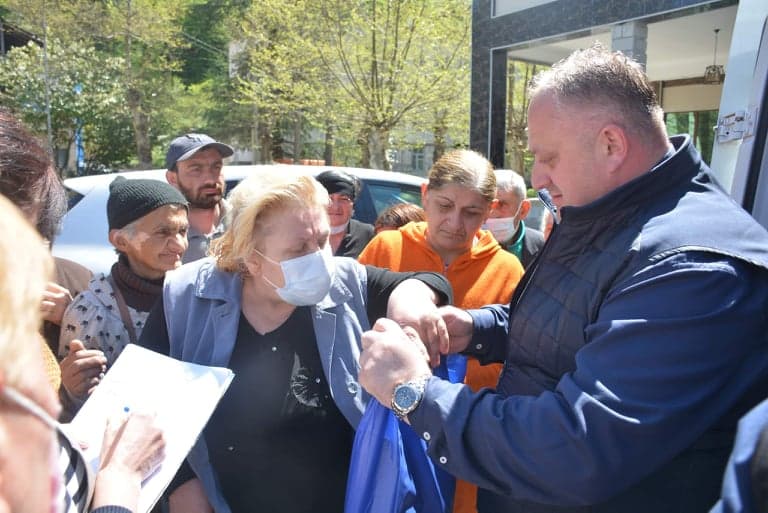 Frontnews image description