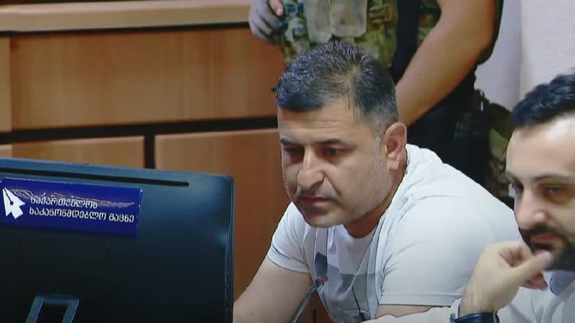 სოსო გოგაშვილი – ისტორიული ფაქტის მოწმეები ვართ, რომ სახელმწიფო უსაფრთხოების ვიცე-პოლკოვნიკს პასუხისგებაში აძლევენ რუსეთის სპეცსამსახურების აგენტების ჩივილის შედეგად