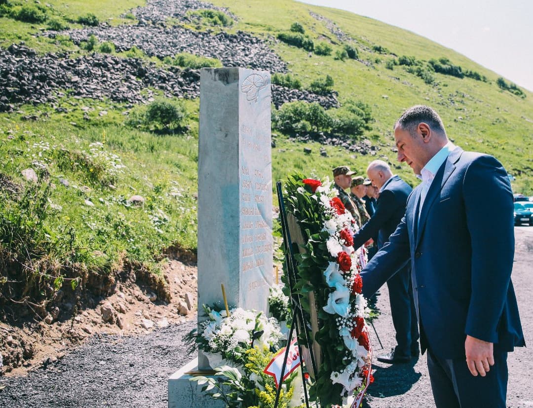 ვახტანგ გომელაურმა გუდაურთან სამაშველო ოპერაციის დროს ტრაგიკულად დაღუპულთა ხსოვნას პატივი მიაგო