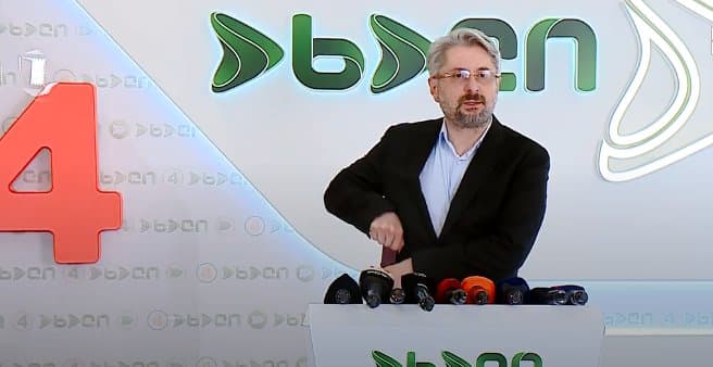 ნიკა გვარამია – ივანიშვილი თავის მმართველობას ასრულებს მოქალაქეების 5 მილიარდის მითვისებით