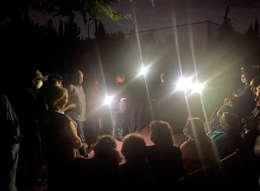 პარტიის ინფორმაციით, “საქართველოსთვის“ მთაწმინდის მაჟორიტარობის კანდიდატს მოსახლეობასთან შეხვედრაზე შუქი გამოურთეს